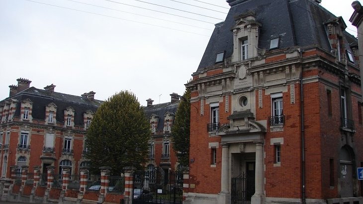 Illustration - Fermeture de la maison de retraite Godeliez Bolvin à Cambrai, travailleurs et résidents en colère !