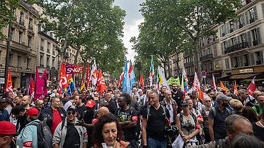 Illustration - Journée du 5 décembre : se défendre le plus massivement possible !