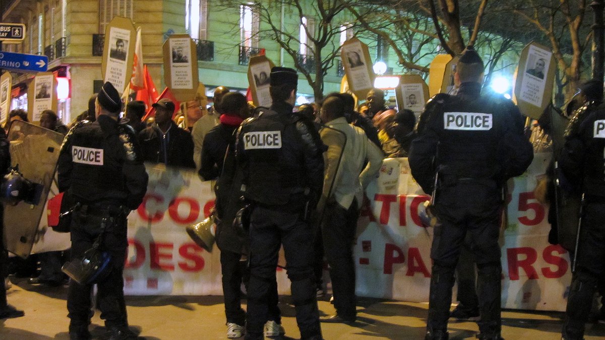 Illustration - Solidarité avec les sans-papiers !