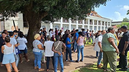 Illustration contre l’agression de deux infirmières