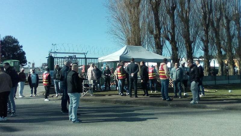 Illustration - Les vautours capitalistes à l'oeuvre.