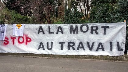 Illustration Un homme est mort