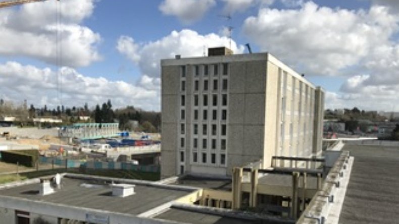 Illustration - Etudier à la bougie ?