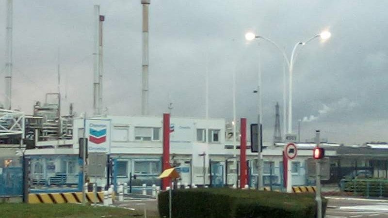 Illustration - Chevron Oronite SAS : les actionnaires gavés, les travailleurs licenciés !