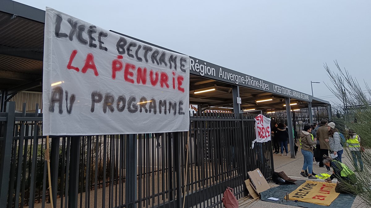 Illustration - La pénurie au programme