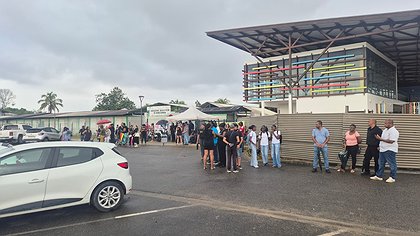 Illustration collège Arsène Bouyer d'Angoma en grève