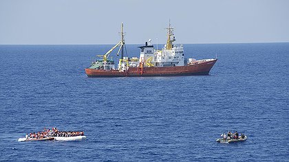 Illustration une guerre ouverte contre les migrants