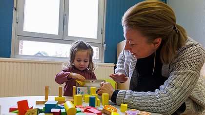 Illustration l'aide sociale à l'enfance sacrifiée