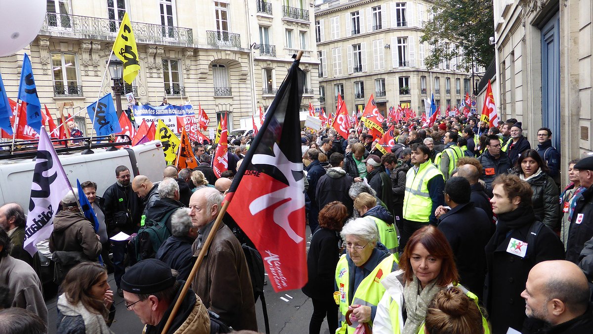 Illustration - la direction toujours à l’offensive