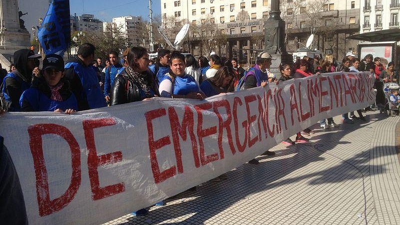 Illustration - la droite multiplie les attaques contre les travailleurs