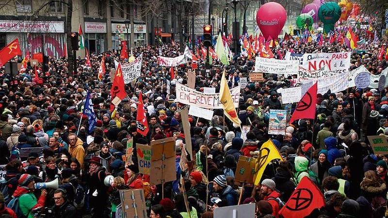 Illustration - massivement dans la rue