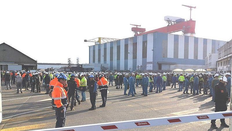 Illustration - les travailleurs imposent l’arrêt de la production