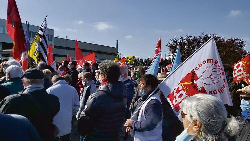 Illustration - les travailleurs contre le projet de Renault