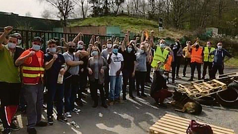 Illustration - le patron manœuvre, mais doit payer