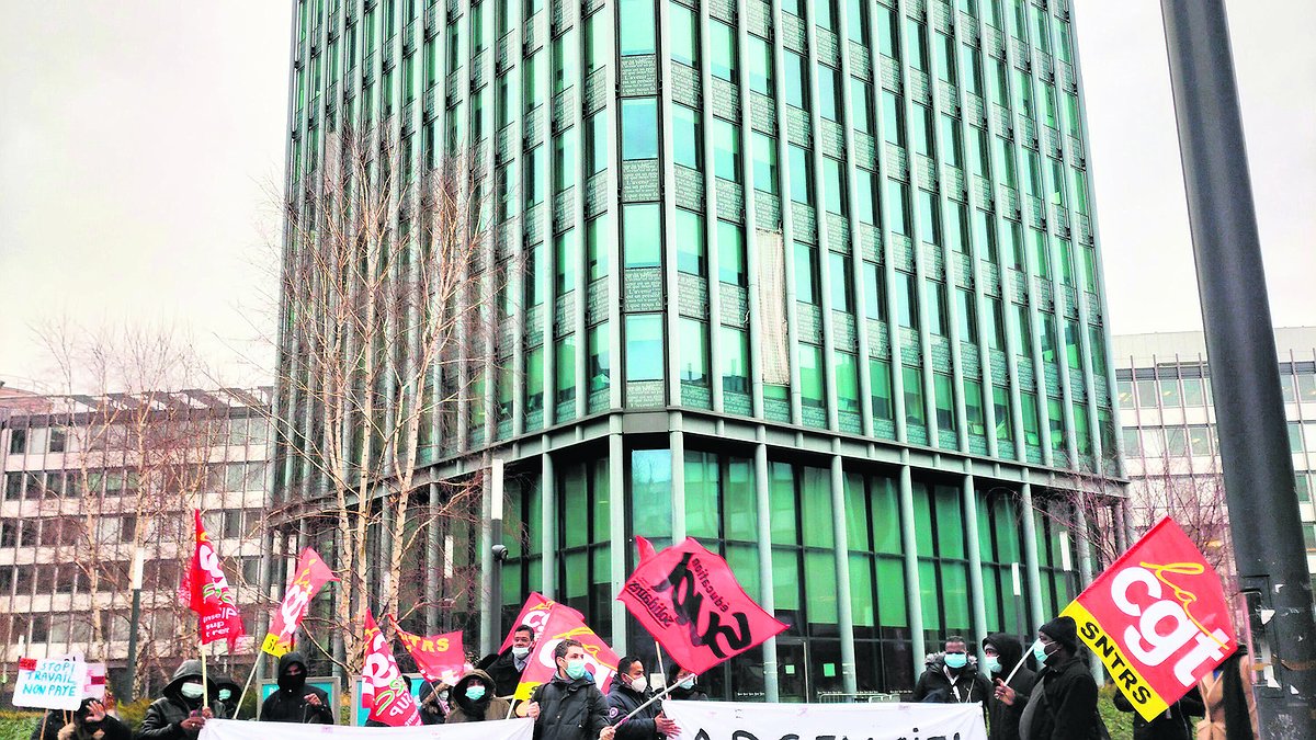 Illustration - grève des salariés d’Arc en ciel