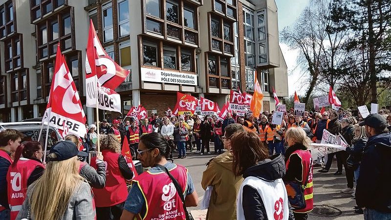 Illustration - de l’argent pour le social, pas pour le capital !