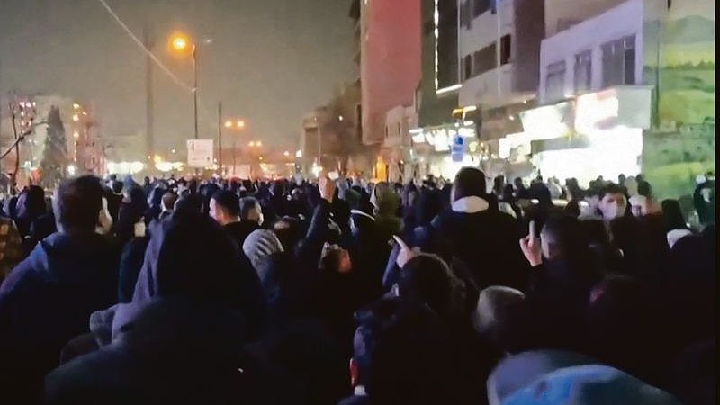 Illustration - les massacreurs et leurs complices