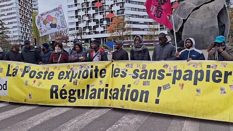 Illustration - à l’heure des rafles racistes